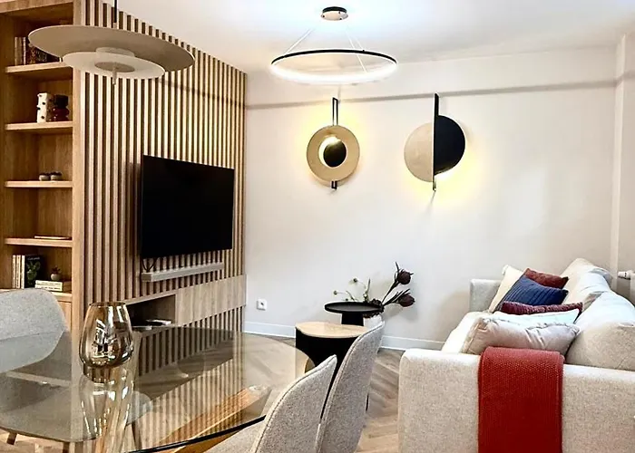 Flamingo - Luxury In Brama Portowa